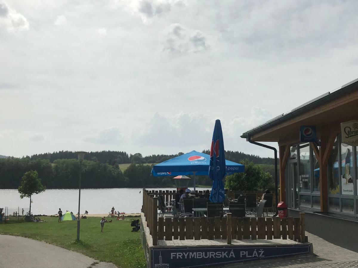 Mala Narnia Hotel Frymburk Exterior photo